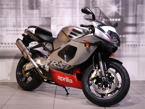 Annunci Moto Aprilia Rsv Usate In Vendita