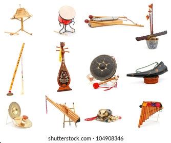 Set Traditional Folklore Music库存照片104908346 | Shutterstock