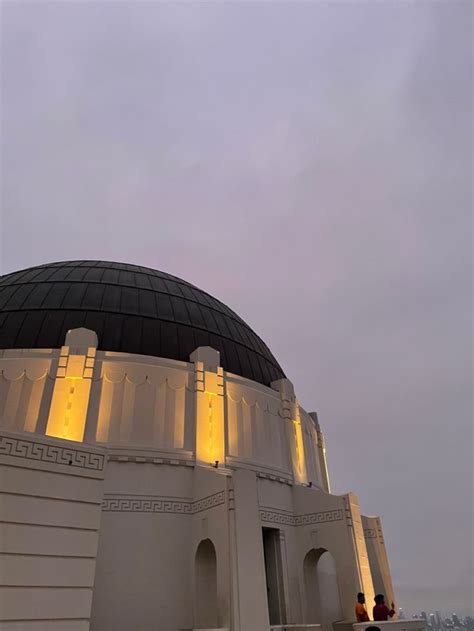 griffith observatory in los angeles | Griffith observatory, Observatory ...