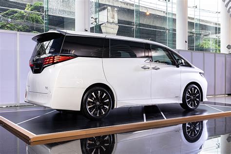 ALPHARD 2 5 HEV LUXURY003 Automachi