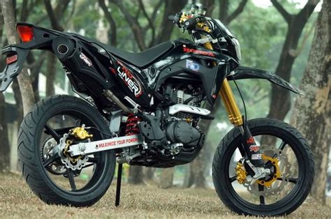 Keren Juga Honda Crf L Supermoto Pakai Pelek Palang Rcb Begini Cara