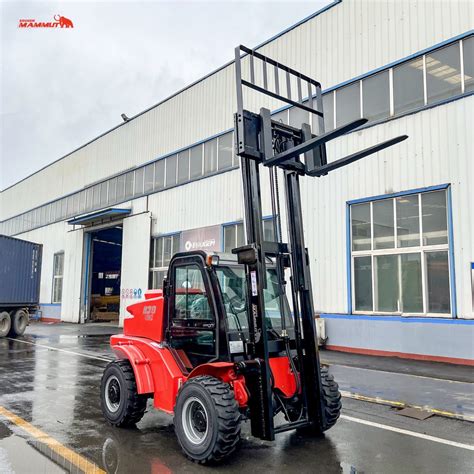 Mammut New Design 2ton 3ton 5ton 4WD All Rough Terrain Forklift 4WD