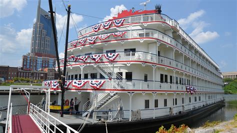 New riverboat itinerary: St. Louis to New Orleans