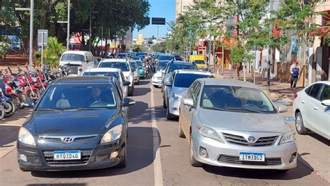 Licenciamento de veículos placa final 0 vence em outubro Notícias