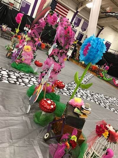 Alice In Wonderland Prom Artofit