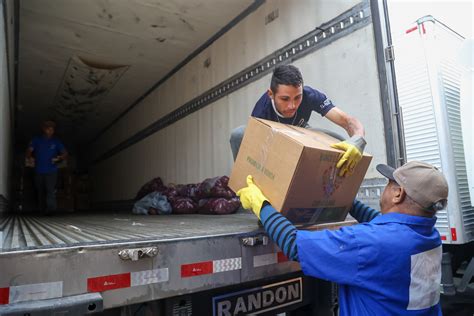 Arrecada O De Alimentos Na Ceasa Curitiba Supera Expectativa E Chega A