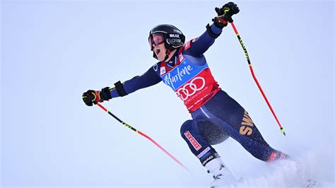 Sweden's Sara Hector wins final World Cup giant slalom race ahead of