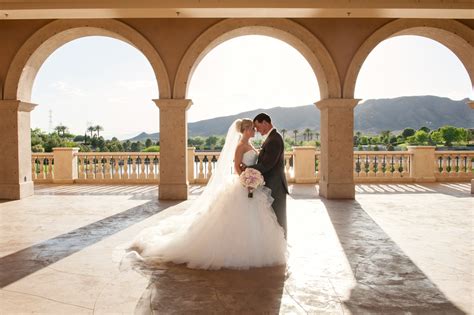 Dreamy Hilton Lake Las Vegas Wedding From Images By Edi Little Vegas Wedding