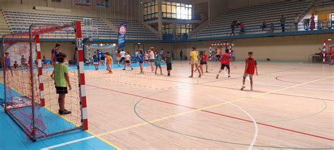 Andebol Torneio De Encerramento Do Ano Letivo Juntou 300 Alunos Em