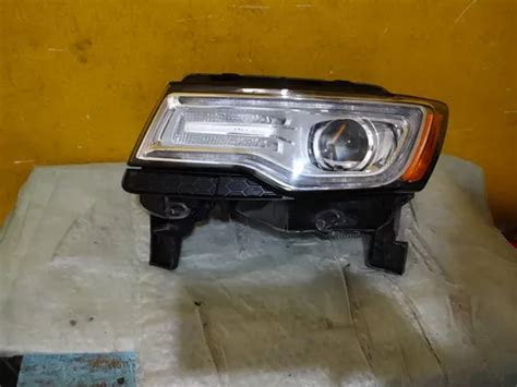 Faro Grand Cherokee Original C Detalle Meses Sin