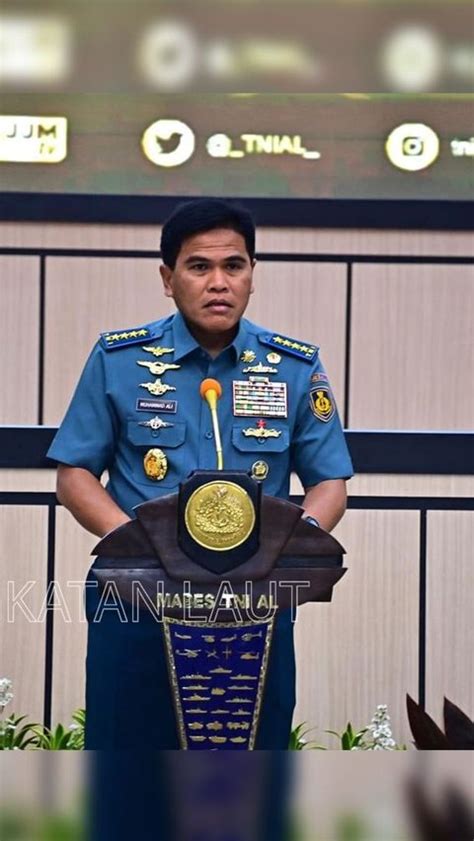 Potret Prajurit TNI AL Berangkat Haji Kasal Muhammad Ali Beri Pesan