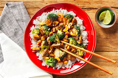 Szechuan Broccoli And Mushroom Stir Fry Recipe Hellofresh