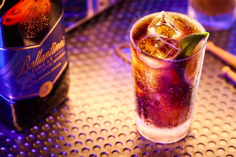 Ballantines True Music Icons Ballantines Rinde Homenaje A Queen