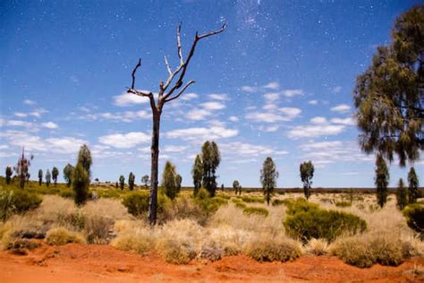 Uluru Ayers Rock Travel Guide Things To Do And Attractions In Uluru Nt