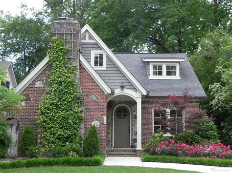 Cottage Home Rounded Door Chimney In Front Un Voyage Culinaire Guy