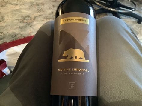 2020 Canyon Springs Zinfandel Old Vine Lodi USA California Central