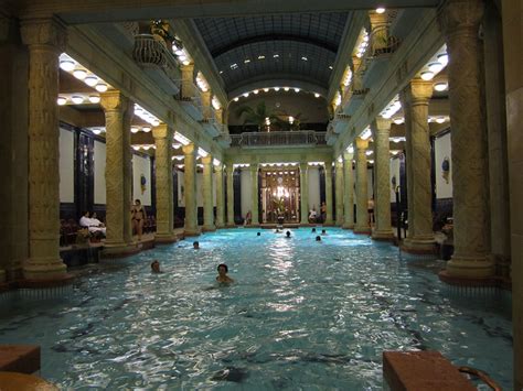 Budapest Bath Opening Hours 2025 - Baths Budapest