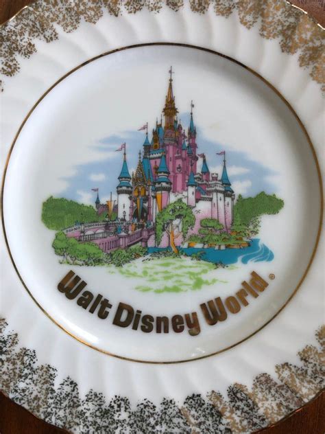 Disney World Souvenir Plate Etsy Disney World Souvenirs Souvenir