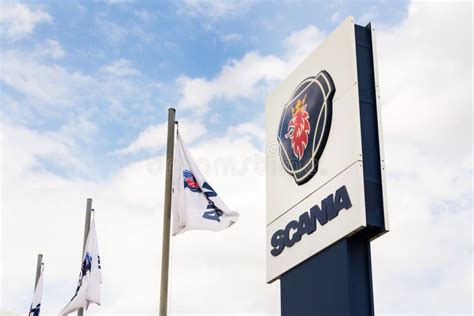 El Logotipo Sueco De La Compañía De Scania AB En La Representación Del