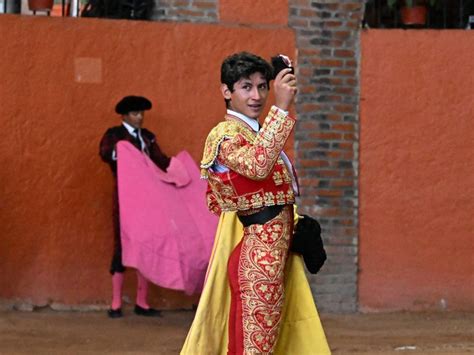 Osornio Primer Triunfador En Arroyo Mundotoro