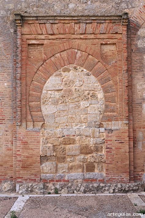 Iglesia De Aguilar De Campos