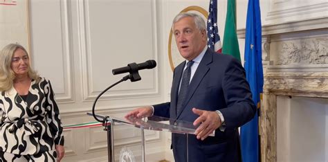 Unga Tajani Porta A New York Il Dossier Migrazioni La Situazione E