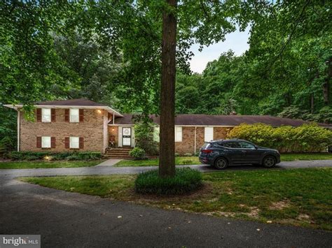 9409 Croom Acres Dr Upper Marlboro MD 20772 See Est Value Schools