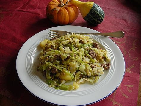 Wirsingkohl Hack Pfanne Von Erdhummelchen Chefkoch