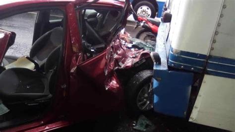 Se Registra Accidente Entre Autob S Y Veh Culo En Xalapa Deja Dos