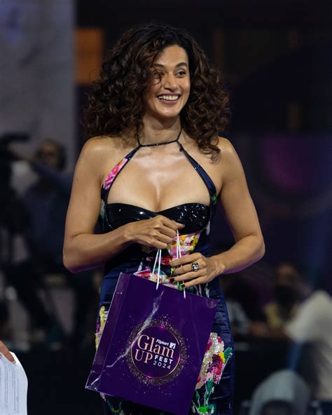 Taapsee Pannu Bikini Photos Goes Viral Vidhaatha