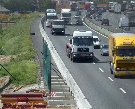 Autostrade Stop Ai Cantieri Niente Disagi Per Pasqua