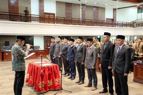 Gubernur Sumbar Lantik Pejabat Administrator Dan Pejabat Pengawas Di