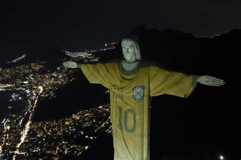 Christ The Redeemer Lit In Pele Shirt As Brazil Honors First