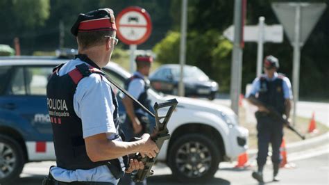 Los Mossos D Esquadra Cumplen A Os Desde Su Creaci N En Bajo