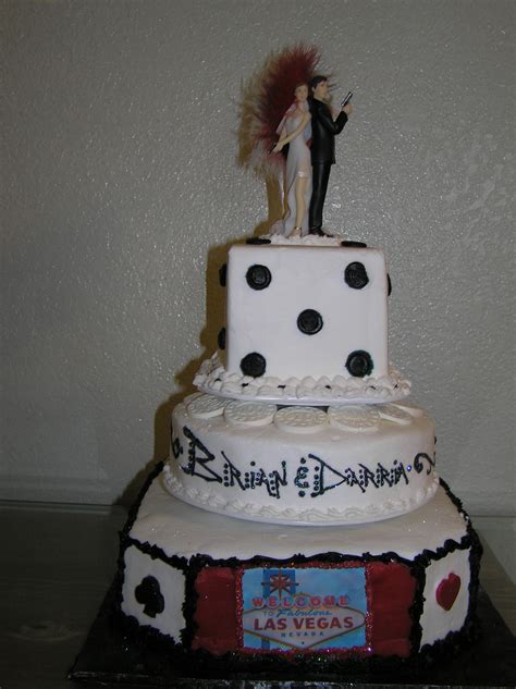 wedding cake vegas