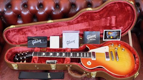 Gibson Les Paul 70 Deluxe 70s Cherry Sunburst LPDX007CCH1