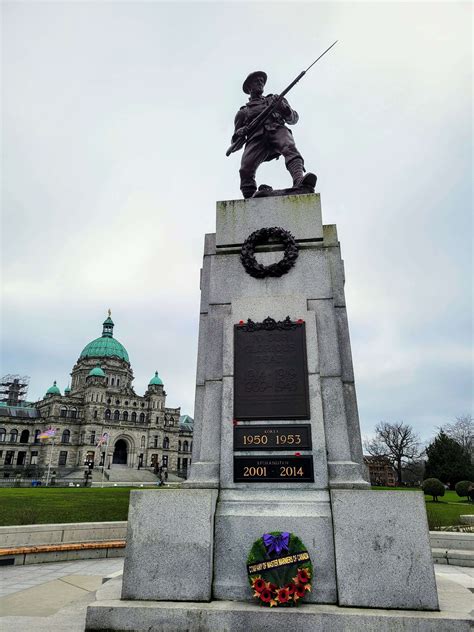 Cenotaph War Memorial Victoria BC Audio Guide App VoiceMap