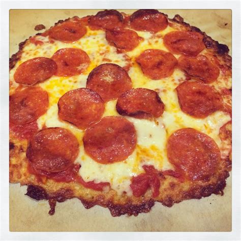 Paleo Recipe Love: Cheesy Pizza