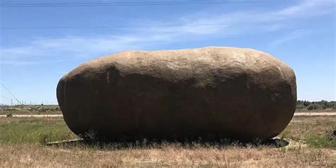 A Giant Potato In Idaho Is Now Available To Rent On Airbnb The Big