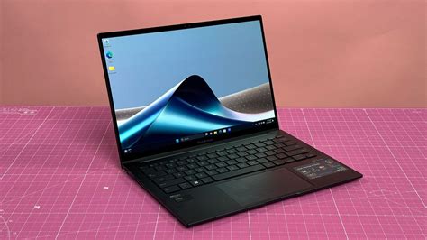 Asus Zenbook Oled Ux M Review Great Specs For The Right Price