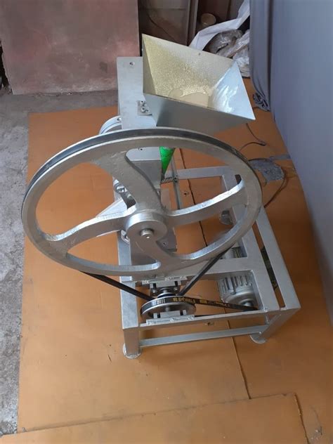 Hp Mild Steel Fully Automatic Camphor Tablet Making Machine