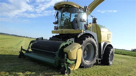 Krone Bigx 630 Forage Harvester In The Field Choppin Grass Grass