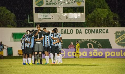 Gr Mio Derrota Mixto Por A Na Estreia Da Copa S O Paulo