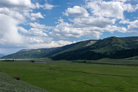 Lamar Valley Yellowstone National Park Oc X R Earthporn