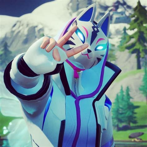 Catalyst Fortnite Personajes Fotos Para Youtube Mejores Fondos De