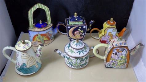 Set Of 6 Miniature Teapots In 2021 Tea Pots Miniatures Unique Items Products