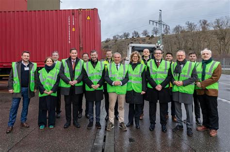 Zukunft der Yard Logistik Pilotprojekt stellt digitale Lösungen