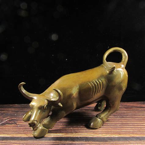 Tea Pet Knick Knacks Brass Figures Bull Market Symbol Ox Statue Home