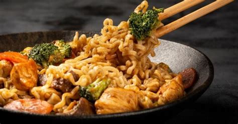 27 Easy Noodle Recipes Insanely Good