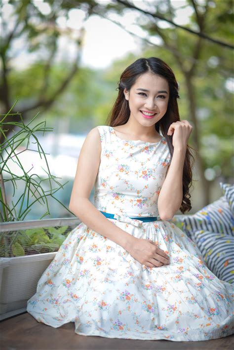 Cùng ngắm vẻ đẹp ngọt ngào của hot girl Nabi Nhã Phương